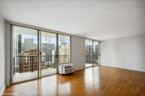 71 E Division St #1702, Chicago, IL 60610 photo 2