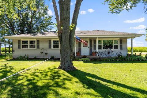 1201 Harmony Ave, Mazon, IL 60444 photo 1
