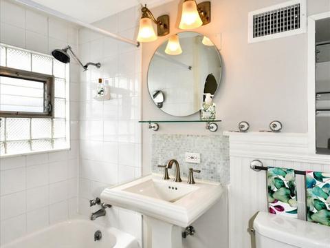 928 Echo Ln, Glenview, IL 60025 photo 19