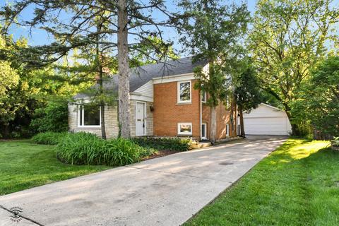 928 Echo Ln, Glenview, IL 60025 photo 1