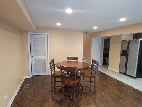 230 Bode Rd, Hoffman Estates, IL 60169 photo 5