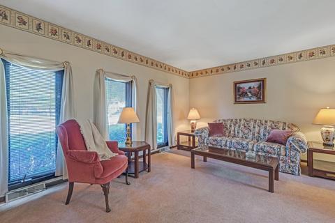 17801 Maple St, Lansing, IL 60438 photo 7