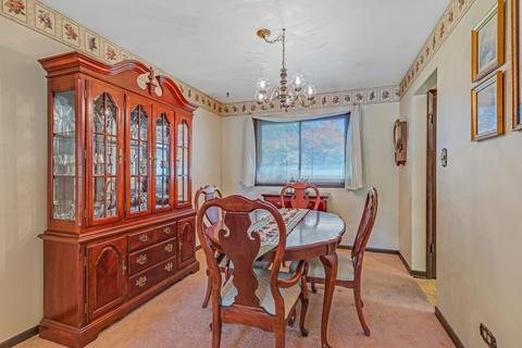 17801 Maple St, Lansing, IL 60438 photo 10