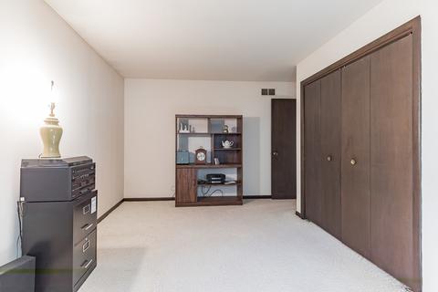 17801 Maple St, Lansing, IL 60438 photo 21