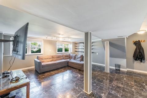4437 Adele Ln, Oak Forest, IL 60452 photo 10