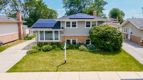4437 Adele Ln, Oak Forest, IL 60452 photo 1