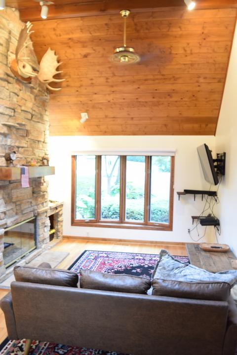 574 Ada St, Cary, IL 60013 photo 3