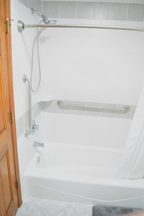 574 Ada St, Cary, IL 60013 photo 19