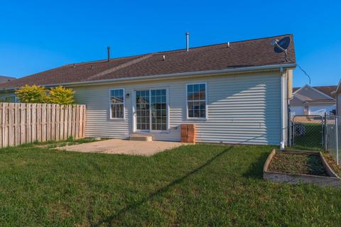 1819 Park West Dr, Normal, IL 61761 photo 16