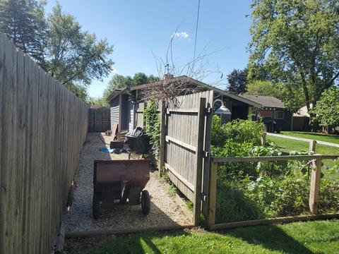 1208 Sunset Dr, Holiday Hills, IL 60051 photo 43