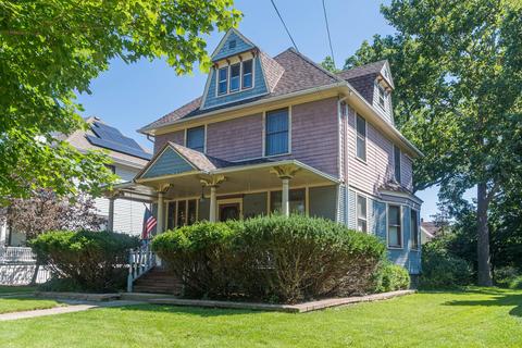 619 Center St, Elgin, IL 60120 photo 2
