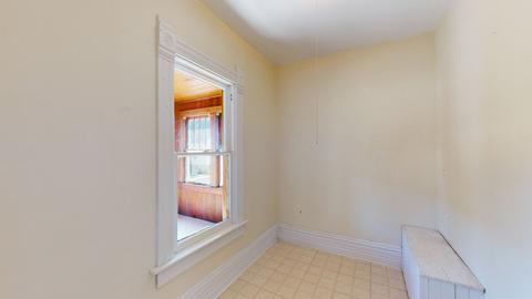 323 E 18th St, Lockport, IL 60441 photo 30
