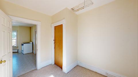 323 E 18th St, Lockport, IL 60441 photo 29
