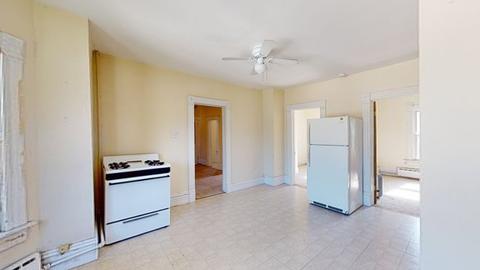 323 E 18th St, Lockport, IL 60441 photo 23
