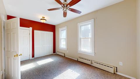 323 E 18th St, Lockport, IL 60441 photo 13