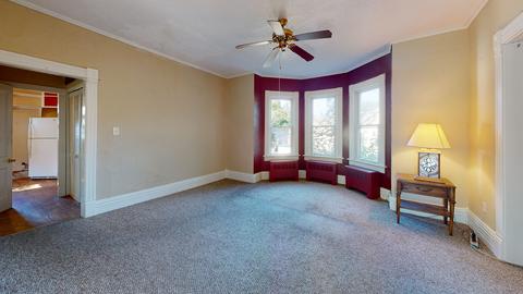 323 E 18th St, Lockport, IL 60441 photo 9