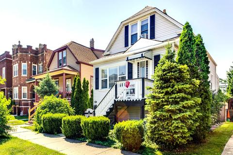 4841 W Cornelia Ave, Chicago, IL 60641 photo 1