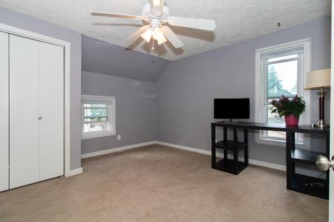 708 E Market St, Bloomington, IL 61701 photo 16
