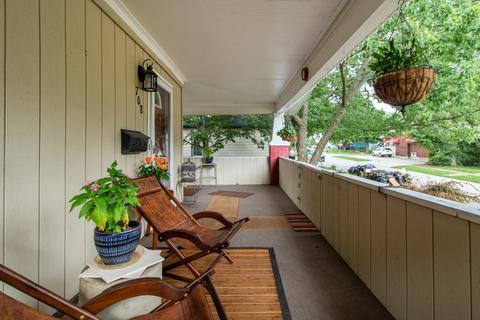 708 E Market St, Bloomington, IL 61701 photo 23