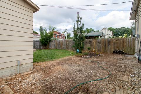 708 E Market St, Bloomington, IL 61701 photo 19