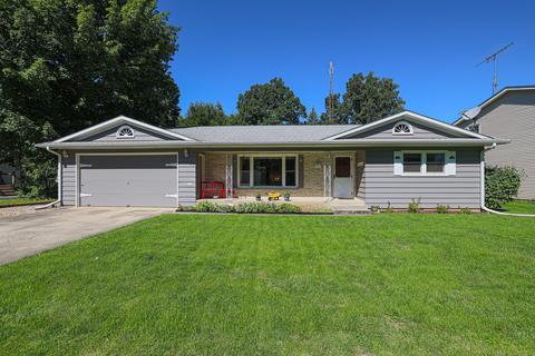 228 Locust St, Marengo, IL 60152 photo 1
