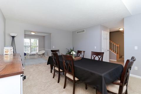2195 Heather Ridge Dr, Normal, IL 61761 photo 5