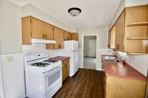 507 S Linden St, Normal, IL 61761 photo 8