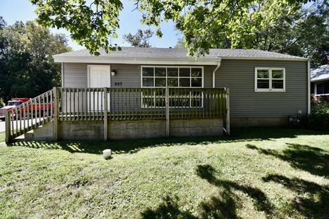507 S Linden St, Normal, IL 61761 photo 1