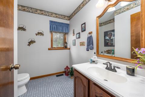 861 Kingston Ln, Bartlett, IL 60103 photo 21