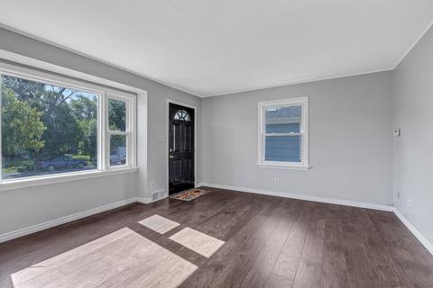 17816 Walter St, Lansing, IL 60438 photo 4