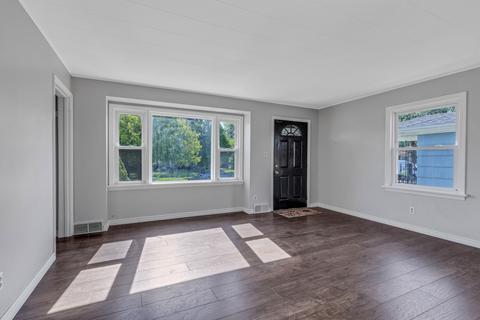 17816 Walter St, Lansing, IL 60438 photo 3