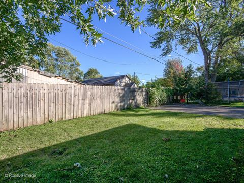 331 E Dennis Rd, Wheeling, IL 60090 photo 15