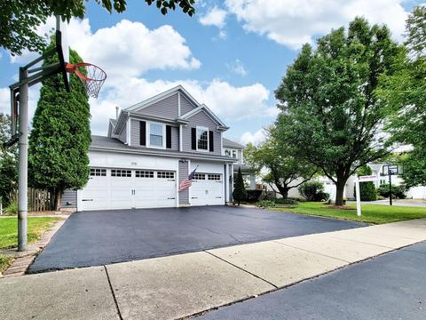 3118 Bennett Pl, Aurora, IL 60502 photo 2