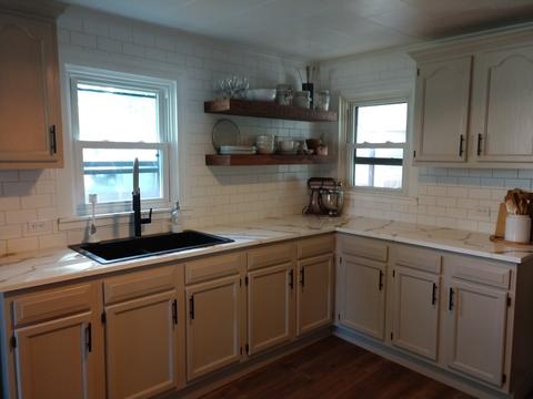 308 Spruce St, Delavan, IL 61734 photo 11