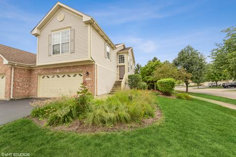 300 Emerald Ln, Algonquin, IL 60102 photo 1