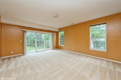 300 Emerald Ln, Algonquin, IL 60102 photo 13