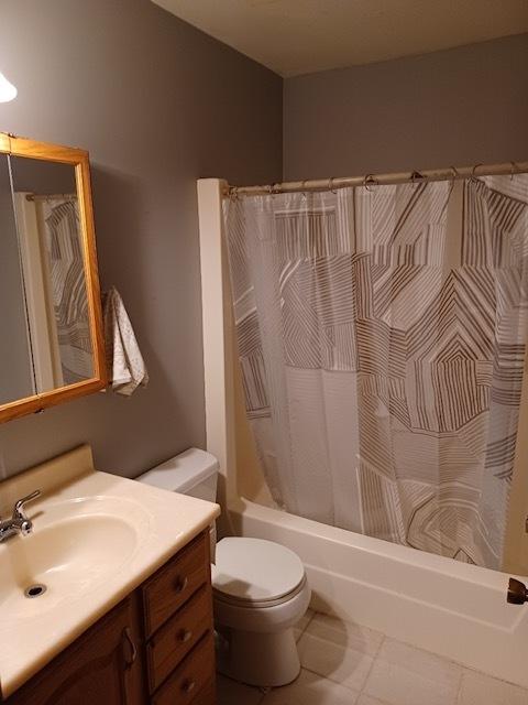 438 Sunnybrook Ln, Wheaton, IL 60187 photo 9