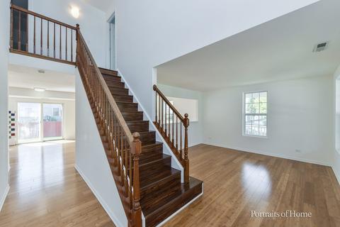 1741 Nancy Ln, Aurora, IL 60504 photo 4
