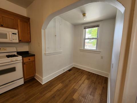 802 E Front St, Bloomington, IL 61701 photo 14