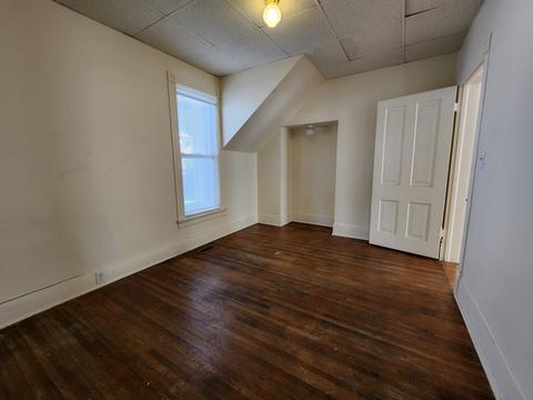 802 E Front St, Bloomington, IL 61701 photo 19