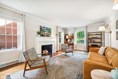 2040 Ewing Ave, Evanston, IL 60201 photo 3