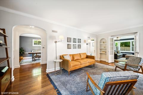 2040 Ewing Ave, Evanston, IL 60201 photo 2