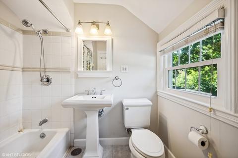 2040 Ewing Ave, Evanston, IL 60201 photo 13