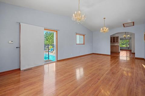 23101 Graf Rd, Harvard, IL 60033 photo 9