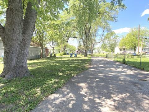 569 N Illinois Ave, Kankakee, IL 60901 photo 18