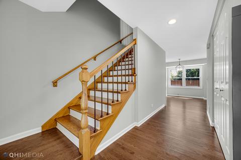 925 Honeysuckle Dr, Wheeling, IL 60090 photo 9