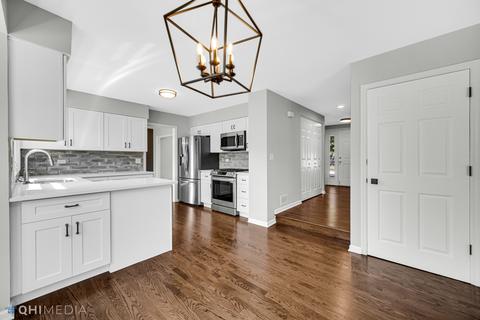 925 Honeysuckle Dr, Wheeling, IL 60090 photo 12