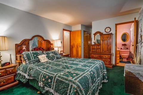 3314 Cove Ct, Johnsburg, IL 60051 photo 11