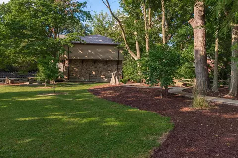 Exterior - 3 Moore Rd, Bloomington, IL 61701 photo 21 of 30