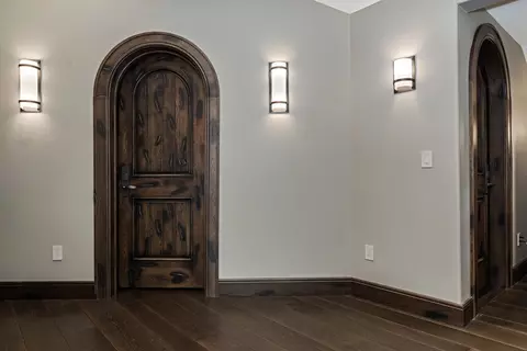 Entry Way - 3 Moore Rd, Bloomington, IL 61701 photo 3 of 12